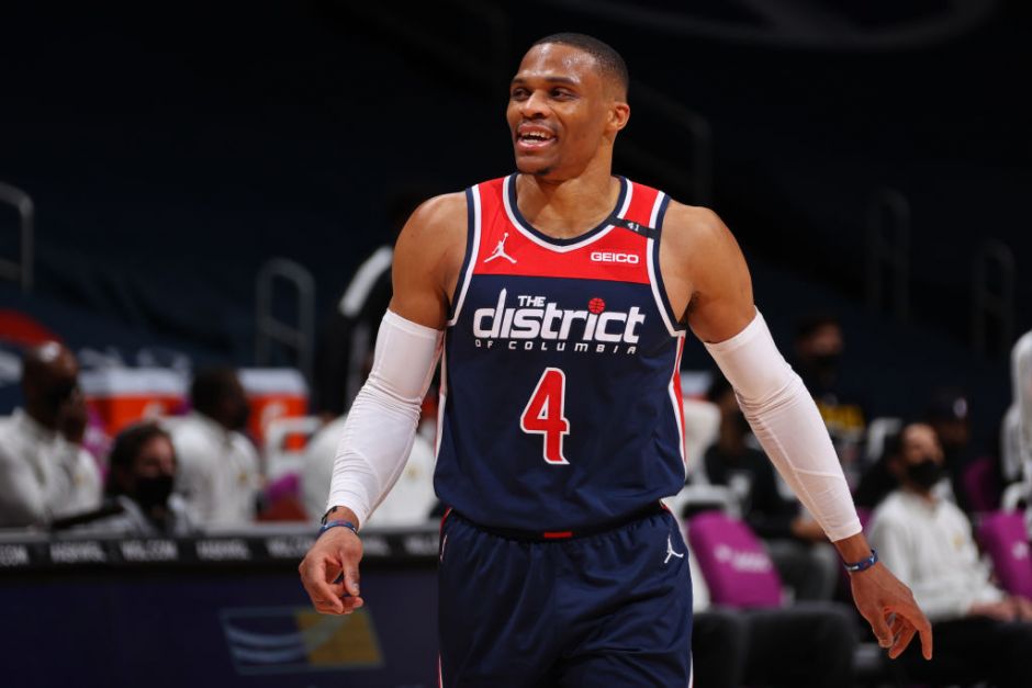 威少复出首战，刷新队史纪录状态火爆，猛龙成为焦点！